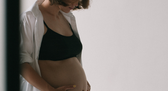 When Should You Start Buying Maternity Clothes?