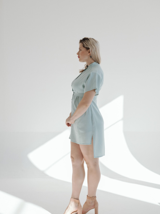 The Button-Up Maternity Dress in Mint L