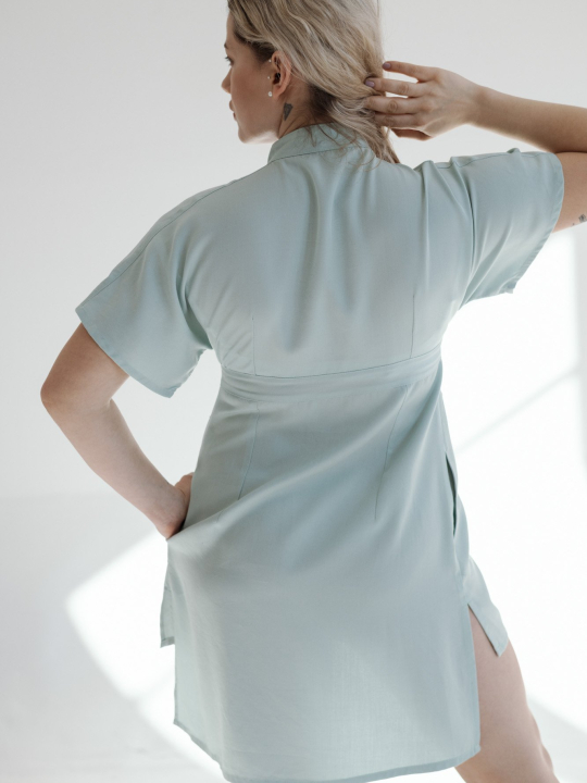 The Button-Up Maternity Dress in Mint M